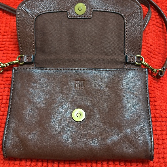 Frye Ring Crossbody leather Bag - Picture 7 of 9